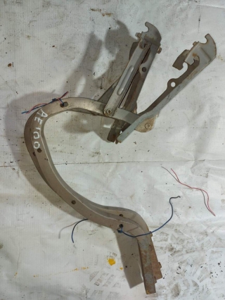 Петля крышки багажника, TOYOTA, COROLLA, AE100, 5A-FE, 1993