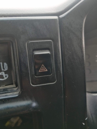 Кнопка аварийной сигнализации, NISSAN, SUNNY, VY10, GA13DE, 1990