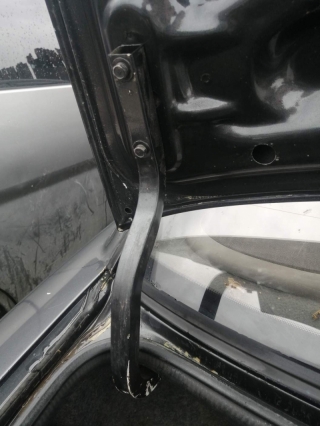 Петля крышки багажника, MITSUBISHI, MIRAGE, CB3A, 4G91, 1993, L