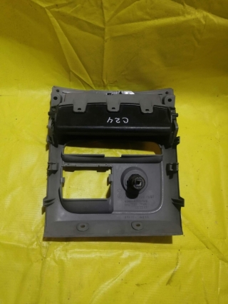 Накладка на переднюю панель, NISSAN, SERENA, VC24, YD25DDTi, 2000, 68411-4N200