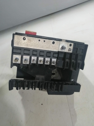 Блок предохранителей, SKODA, YETI, 0F0F, CBZB TSI, 2012, 8L061112