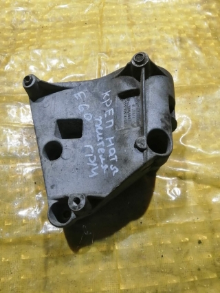 Крепление компрессора кондиционера, BMW, 5-SERIES, E60, M54B22, 2003, 7512556