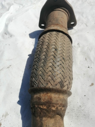 Приемная труба глушителя