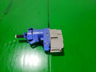 Концевик под педаль тормоза, FORD, FOCUS, CB8, XQDA, 2012, 8T4T-9G854-AA