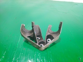 Крепление тросов переключения кпп, CHEVROLET, COBALT, T250, B15D2, 2013, 24580957