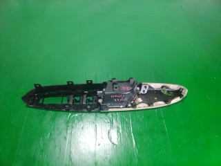Накладка блока управления стеклоподъемниками, KIA, SPORTAGE, QL, D4HA, F, R, 82720-F1010