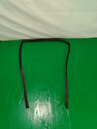 Уплотнитель стекла двери, TOYOTA, COROLLA, AE95, 4A-FE, 89-91, R, L