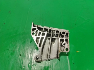 Крепление опоры двигателя, FORD, FOCUS, DFW, EYDK, 2004, R, нижнее