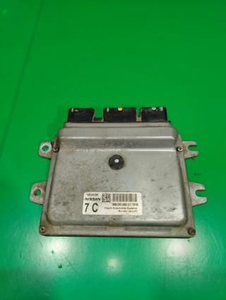 Блок управления двигателем