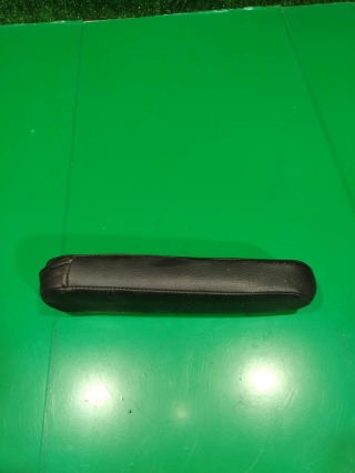 Подлокотник