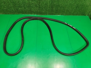 Уплотнитель дверного проема