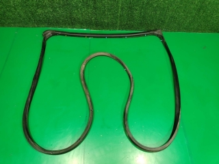 Уплотнитель двери