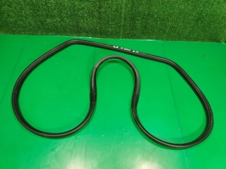 Уплотнитель дверного проема