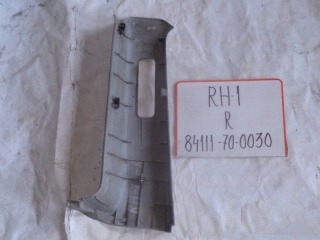 Накладка на стойку, HONDA, SM-X, RH1, B20B, 2001, R, верх, 84111-70-0030