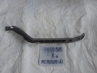 Накладка на порог внутренняя, MITSUBISHI, FUSO, FM516L, 6D15T, 1991, F, R, MC907690
