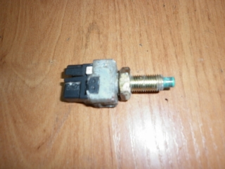 Концевик под педаль тормоза, MAZDA, BONGO, SK22V, R2, 1999-2019, UH7166490
