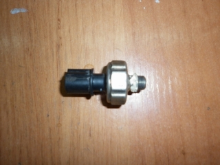 Датчик давления масла двигателя, NISSAN, WINGROAD, WFY11, QG15DE, 2000, 252404M400