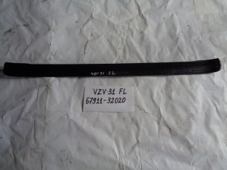 Накладка на порог внутренняя, TOYOTA, CAMRY, CV30, 2C-T, 1990, F, L, 67911-32020