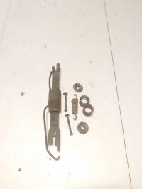 Установочный комплект тормозных колодок, TOYOTA, PROBOX, NCP51, 1NZ-FE, 2002, R, R