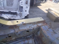 Порог со средней стойкой, NISSAN, BLUEBIRD, HNU13, SR20DE, 1992, R