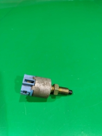 Концевик под педаль тормоза, TOYOTA, LAND CRUISER 100, UZJ100, 2UZ-FE, 2000