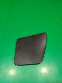 Крышка обшивки багажника