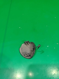 Заглушка буксировочного крюка