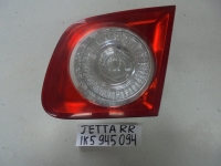 Фонарь в крышку багажника, VOLKSWAGEN, JETTA, 1K2, BSE, 2010, R, R, 1K5945094